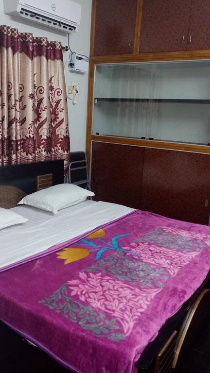 Guest house Suryas